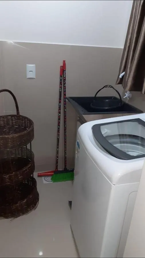 Apartament Bombinhas 0*,